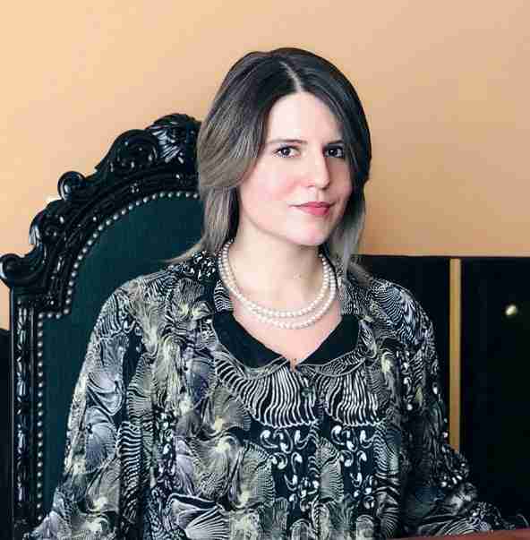 Karina Ochis - Redesigning Sucess