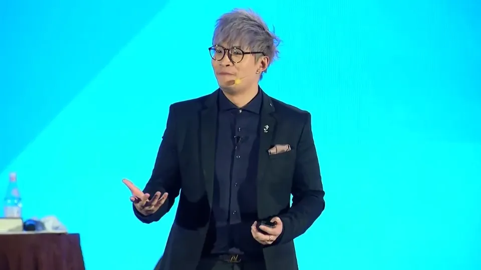 Vinh Giang | Speakers Inc International Vinh Giang